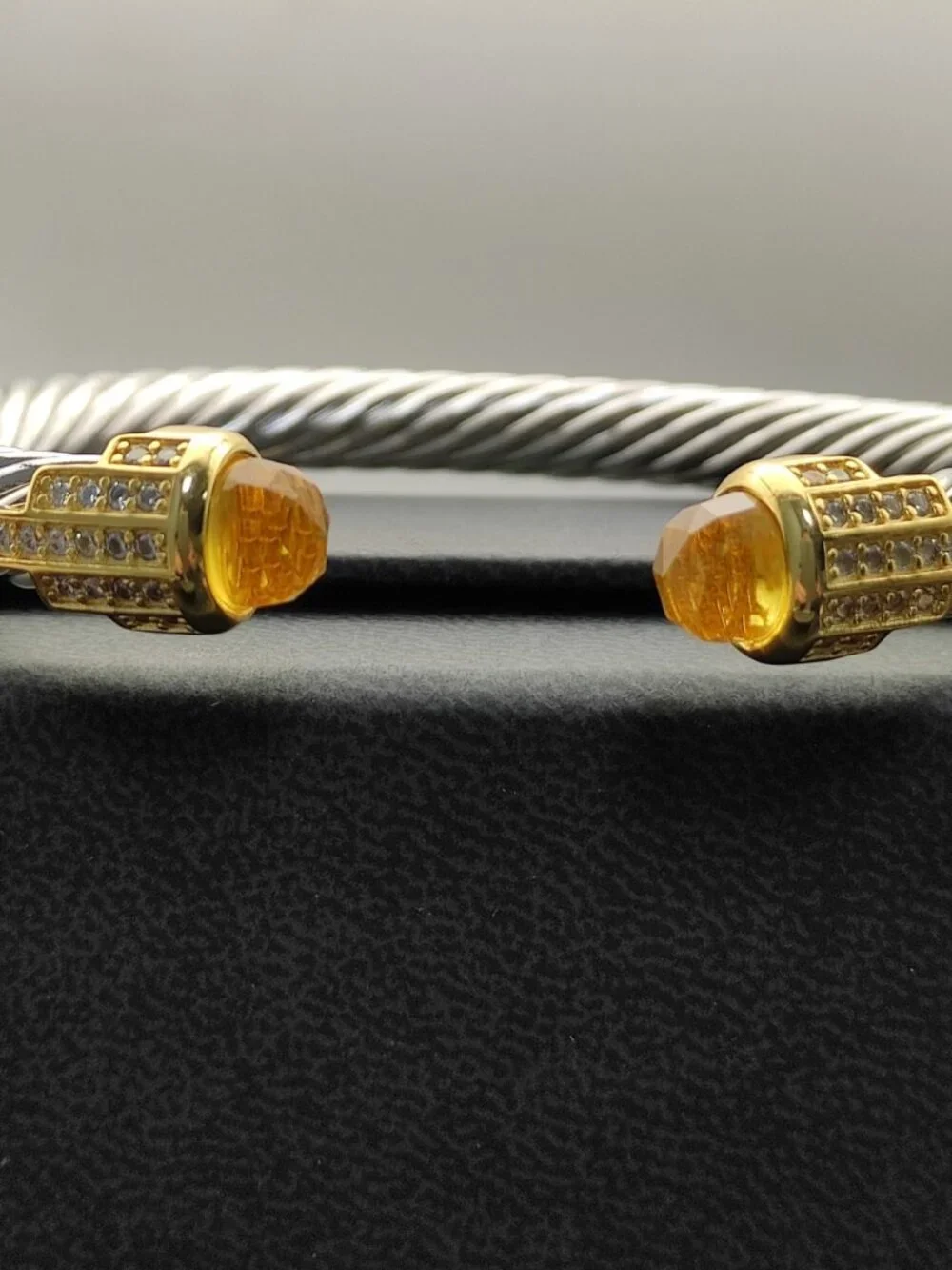 😗David Yurman😗 7mm Yellow Diamond bracelet